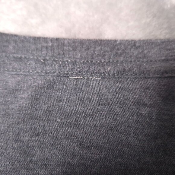 Maui Graphic Womens Charcoal Gray T-Shirt Short Sleeve Large Lightweight - Picture 4 of 4